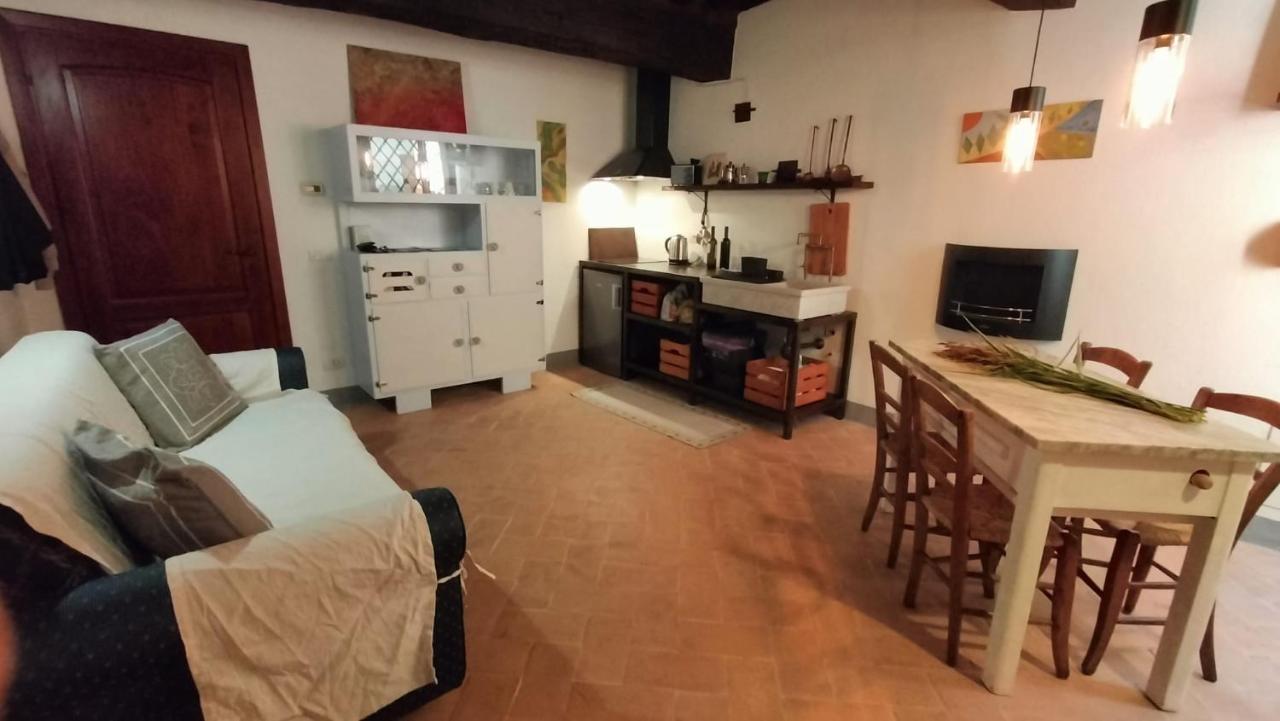 Casa Vacanze Carducci سان كاشانو دي باني المظهر الخارجي الصورة